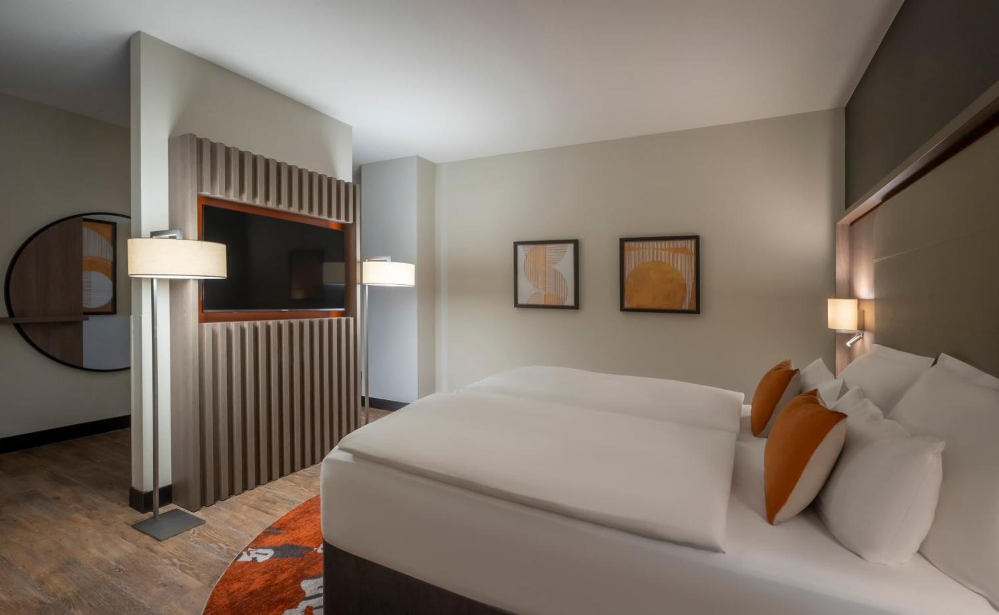 Clayton Hotel Dusseldorf City Centre Bagian luar foto